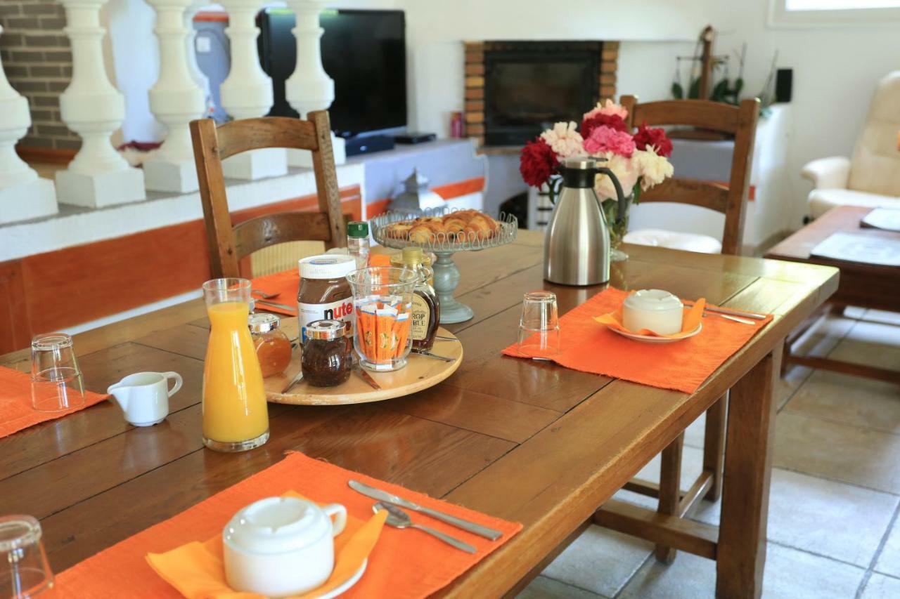 Villa Regain Chambres Et Table D'Hotes Greolieres Exterior foto