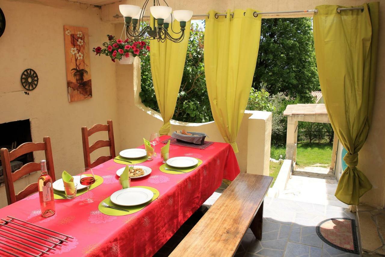 Villa Regain Chambres Et Table D'Hotes Greolieres Exterior foto